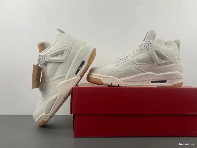 Cheap MAX 'White' Levi's AO2571-100 Air x 4 Jordan 0405